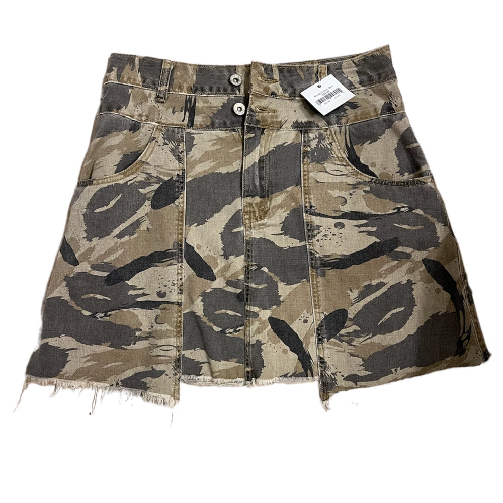 Rough Camo Skirt